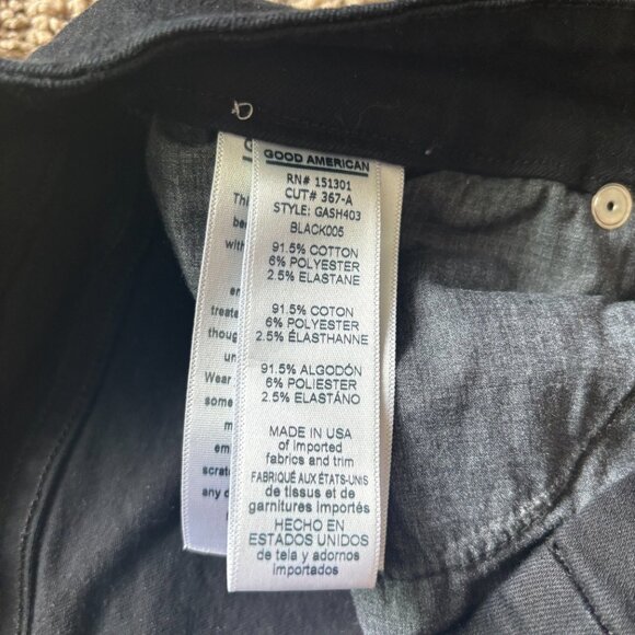 Good American Distressed High Waist Black Denim Shorts size 12/31 - Picture 5 of 7